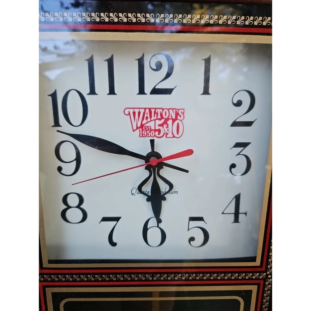 Vintage Walmart WALTON'S 5 & 10 Store Clock Shopping Grocery Advertising‎ 24